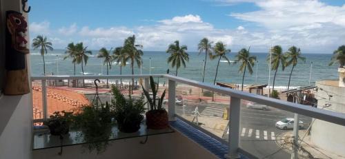 Amaralina Apartamento | Apt lindo e novo vista mar com garagem orla de Pituba