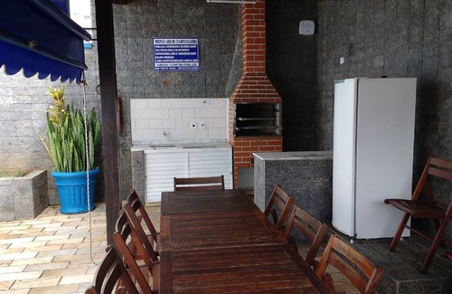 Indaia Apartamento | Apto Martim de Sá, dorm, piscina, barbacoa, hasta 6 personas