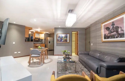Los Naranjos Condominio | Apt near el tesoro w/ wonderful view of the city