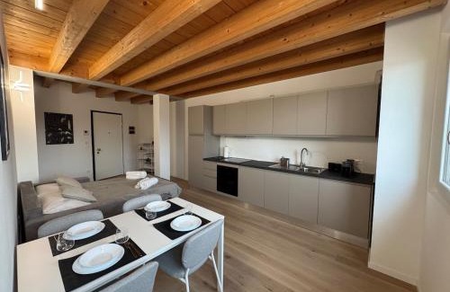 Old Town Apartamento | Apt nel cuore di Mantova con garage