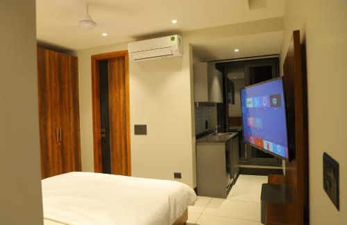 Lajpat Nagar Apartamento | Apt# ONE-FOUR-TWO - with Lift - High Speed Wifi - Smart TV