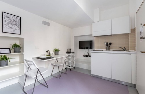 Magenta Apartamento | APT overlooking quiet inner courtyard!