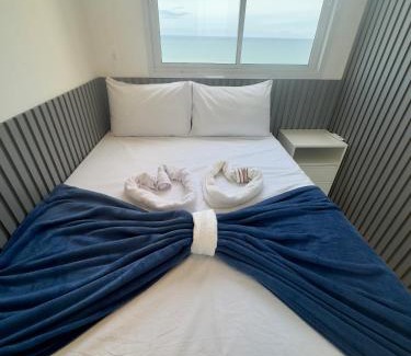 Caminho das Arvores Apartamento | Apt quarto e sala - melhor localização de Salvador