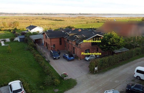 Insel Poel Apartamento | Apt. Strohboden - Small modern holiday apartment in an apartment building