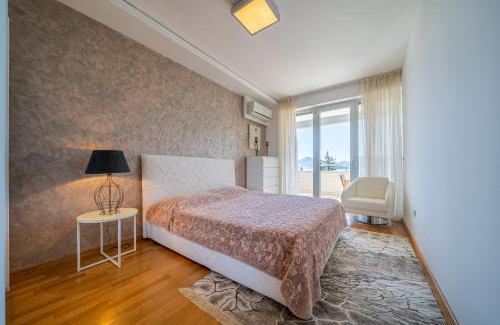Przno Apartamento | Apt "Sweet Memories" Sea View with Garage Parking