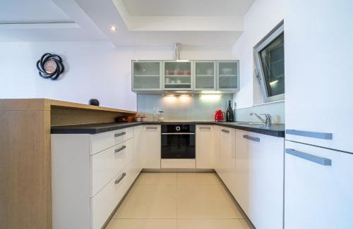 Przno Apartamento | Apt "Sweet Memories" Sea View with Garage Parking