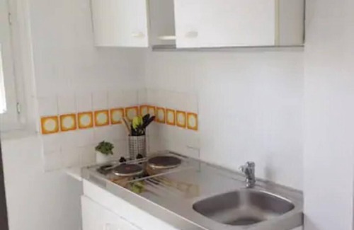 Chasseneuil-du-Poitou Apartamento | Apt t3 2-6 pers avec jardin à 3 min du futuroscope