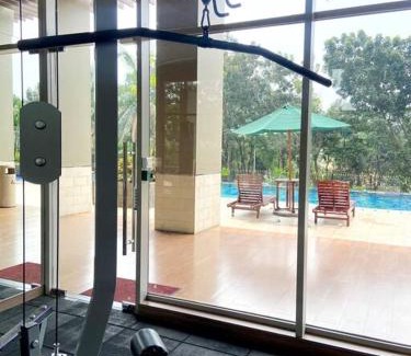 Bekasi Apartamento | Apt Transpark Cibubur 2 BR With Wi-Fi & Pool