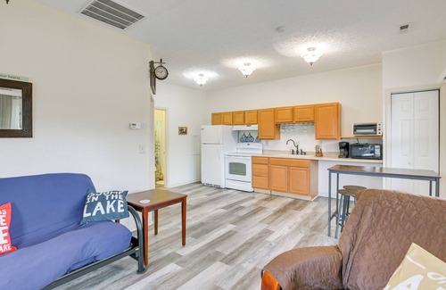 Ingles Apartamento | Apt w/ Lake Views - Day Trip to Virginia Tech!