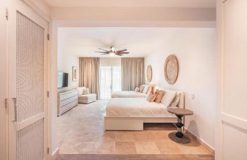 Cap Cana Marina Apartamento | Apt with picuzzi in Cap Cana at Punta Palmera BA5