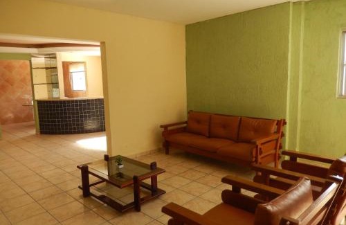 Olinda Casa | APtº 1º andar em Olinda Casa Caiada a 100 mts da praia