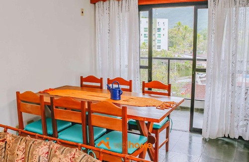 Jardim Sao Miguel Apartamento | Apto a 15 min da Praia da Enseada no Guaruja