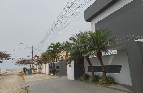 Matinhos Apartamento | Apto Aconchegante a 30 mts do Mar e Pertinho do Centro