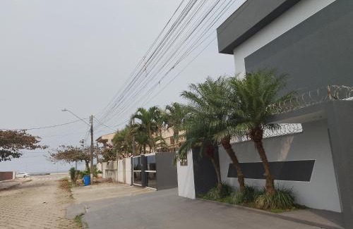 Matinhos Apartamento | Apto Aconchegante a 30 mts do Mar e Pertinho do Centro