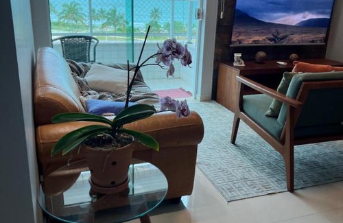 Caraguatatuba Apartamento | Apto beira mar pé na areia