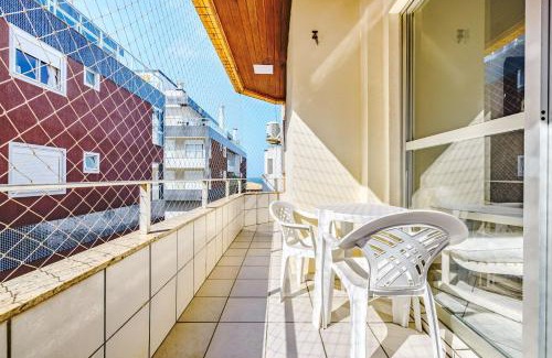 Mariscal Apartamento | Apto c/varanda a 250m da praia de Mariscal CRA304