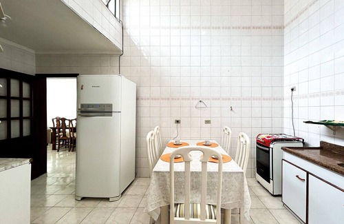 Balneario Florida Apartamento | Apto c WiFi a 400 metros da Praia de Peruíbe/SP
