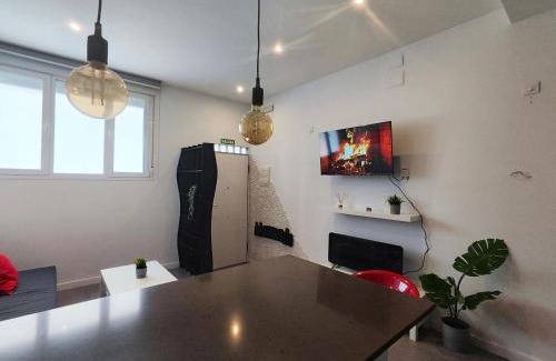 Pueblo Nuevo Apartamento | Apto Centro Aeropuerto Feria Wizink