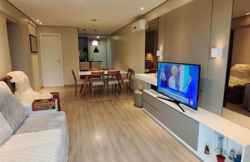 C A I C Apartamento | Apto com 2 Suítes com muito conforto em Gramado!