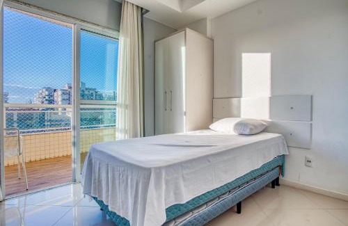 Braga Apartamento | Apto Completo com Supermercado no Térreo, Cabo Frio