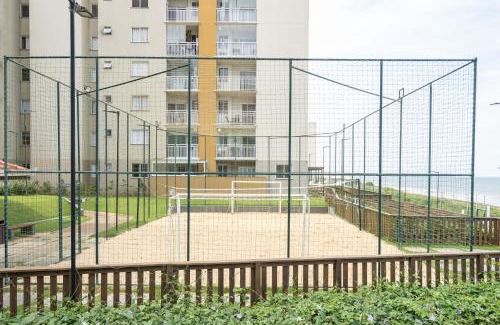 Barra Velha Apartamento | Apto completo com vista mar pé na areia em Barra Velha em condomínio Resort com Spa, Piscina, quadra de futebol, Sala de jogos, brinquedoteca, Complexo com diversos comércios