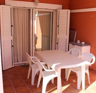 Denia Apartamento | Apto. con gran terraza y acceso directo a piscina.