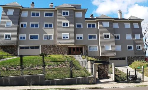 Gramado Apartamento | Apto decorado e aconchegante By Cia da Temporada