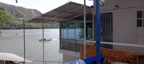 Boqueron de Tena Apartamento | Apto en la represa de prado full 2
