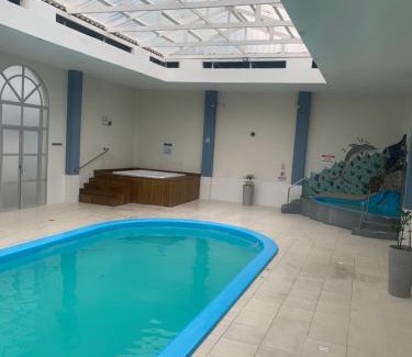 Ingleses Norte Apartamento | Apto Ingleses à 50mts da praia