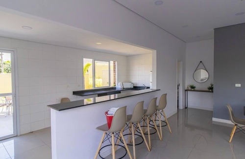 Sao Jose dos Campos Apartamento | Apto moderno com churrasqueira e piscina no centro
