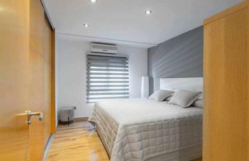 Benicassim Apartamento | Apto moderno con piscina en 1ª línea de playa