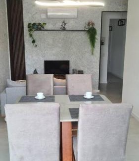 Meia Praia Apartamento | APTO NOVO - Praias, Beto Carrero e Aeroporto