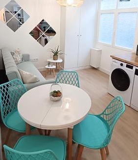 Vigo Apartamento | Apto pet-friendly, 2 plazas de garaje y balcón