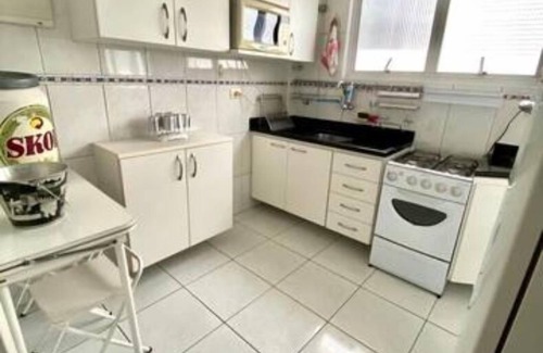 Vila Julia Apartamento | Apto próximo da Praia da Enseada c Wi-Fi