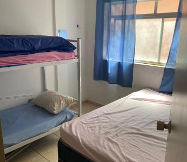 Praia Grande Apartamento | Apto Praia Grande - Aviação 200 metros da Praia