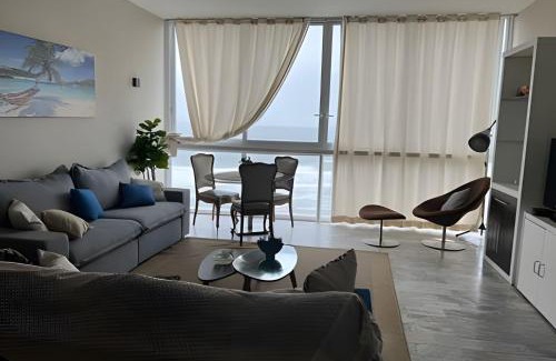 Centro Casa | Apto vista mar em Pitangueiras, Guarujá