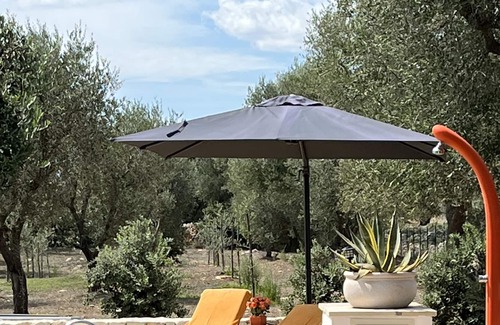 Latiano Casa | Casa de campo de Apulia (Lamia) en el olivar con piscina privada, mascotas bajo petición