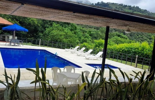 Apulo Casa | Apulo casa grande y confortable