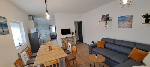 Gyenesdias Apartamento | Aqua apartmanház Gyenesdiás