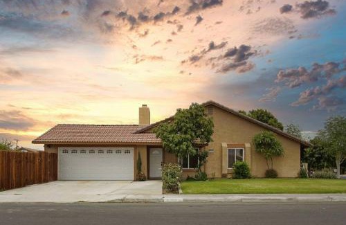 Indio Casa | Aqua Aura ※ Desert Retreat With Pool by Coachella