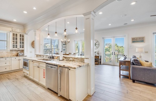 Frangista Beach Casa | Aqua Grande*HUGE Pool*Spa*Beach*Game Room*GolfCart*Beach Gear*Steps to Beach