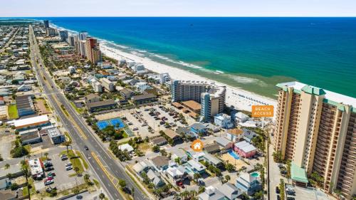 Gulf Lagoon Beach Casa | Aqua Horizon by AvantStay Pool Near the Beach