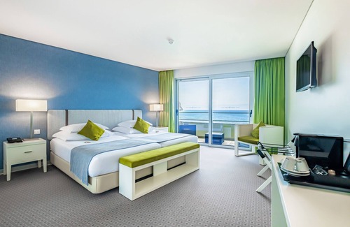 Porto Moniz Hotel | Aqua Natura Madeira Hotel