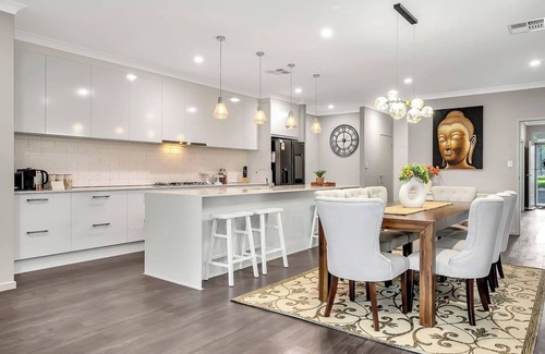 Moana Casa | Aqua Place Family Comfort meets Coastal Charm
