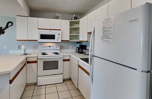 Fort Walton Beach Villa | Aqua Villa by Southern Vacation Rentals