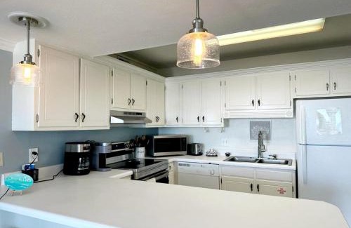 Fort Walton Beach Apartamento | Aqua Villa Condo 204 Beachfront