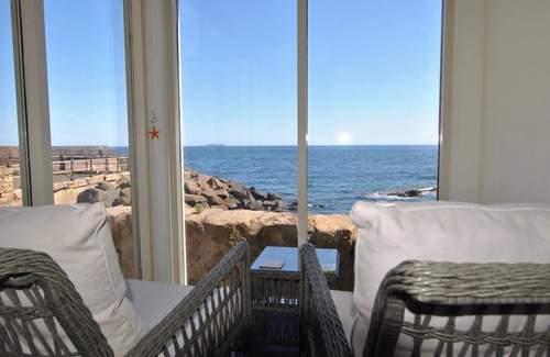 Cellardyke Cabaña | Aqua Vista- seafront cottage, Cellardyke