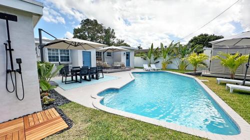 Edgewood Villa | AQUAMARIA HOME - perfect stay for groups