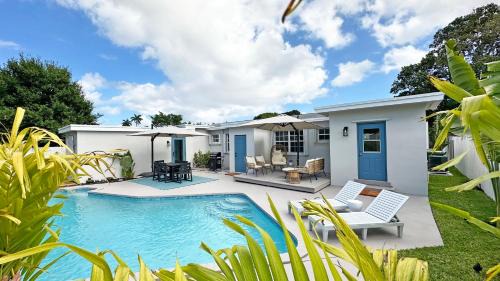 Edgewood Villa | AQUAMARIA HOME - perfect stay for groups