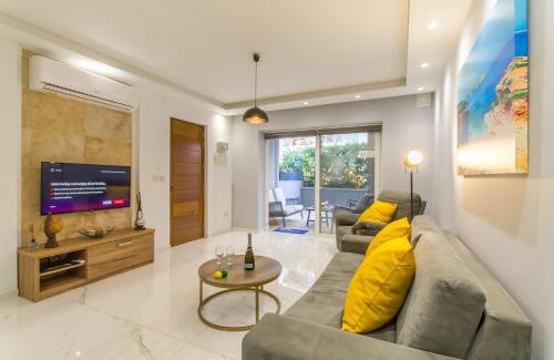 Qawra Apartamento | Aquamarine Modern Apart M3 - Happy Rentals